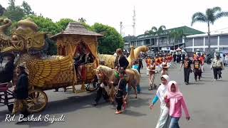 preview picture of video 'Kirab Panji Karaton Sumedang Larang Tahun 2018'