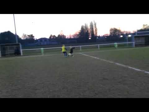 U11 TT + Ruimte creëren voor zichzelf en het benutten ervan - Wedstrijdvorm 2- T2