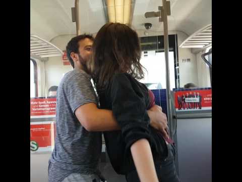 Zouk in the Train - Tiago Moraes & Magda Klepacka