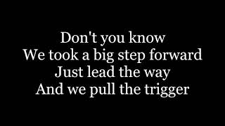 Avicii - Silhouettes ( lyrics )