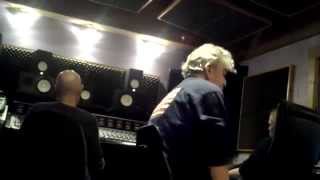 Nazareth-2014-The Right Time (listening in the studio)