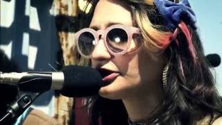 Speedy Ortiz - The Graduates (Live on PressureDrop.tv)
