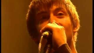 Arctic Monkeys - Leave Before the Lights Come On (Glastonbury) 2007