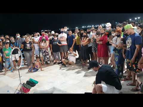 um dos melhores artista de rua Marquinho show