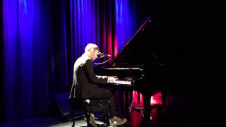 Bright Light Bright Light - Disco Moment