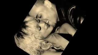 Rihanna ft. Chris Brown - Nobody&#39;s Business (Lyrics)