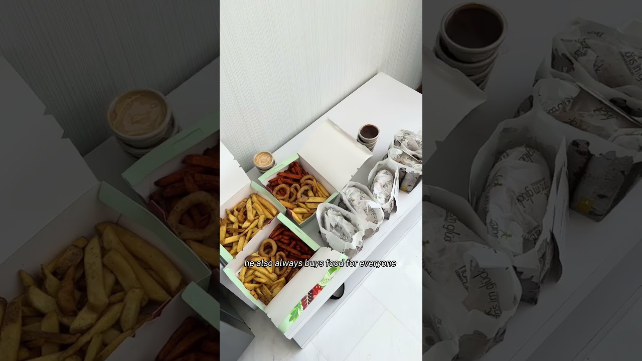 I cant believe my rich client wants to be my friend... #jaguatattoo