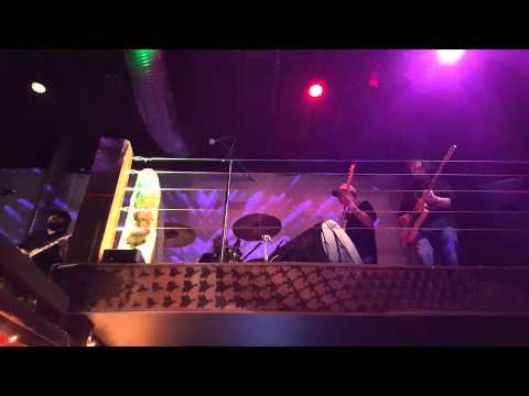 dub apocalypse hinge