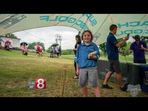 Glastonbury's Wyatt Mahoney wins world Frisbee golf championship