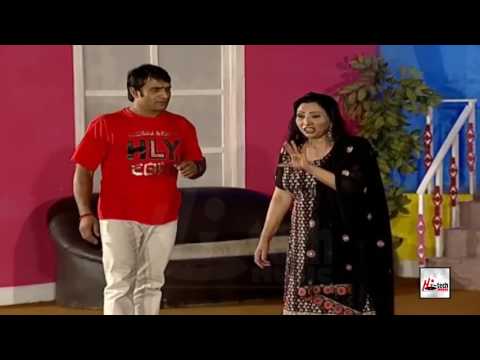 ABIDA BAIG NADEEM CHITTA kI TAKKAR - PAKISTANI STAGE DRAMA COMEDY CLIP