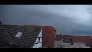 preview picture of video 'Gewitter in Beckum 23.7.2010'