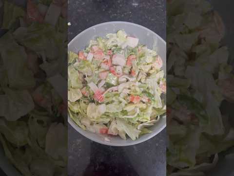 Easy seafood salad 😋😋😋