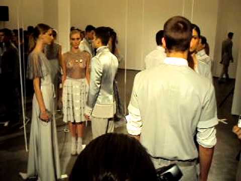 Dimitris Petrou AW2010-11 show finale.AVI
