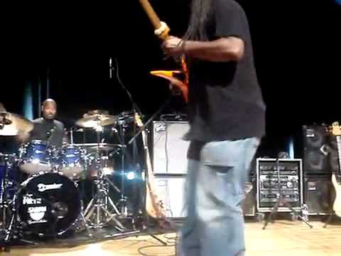 Regi Wooten guitar solo