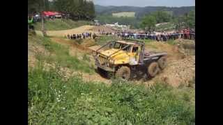 preview picture of video 'Mohelnice Truck Trial 2013 Ural 4320'