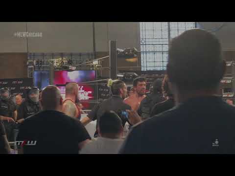 SIMON GRIMM LOSING CONTROL AT MLW CHICAGO!
