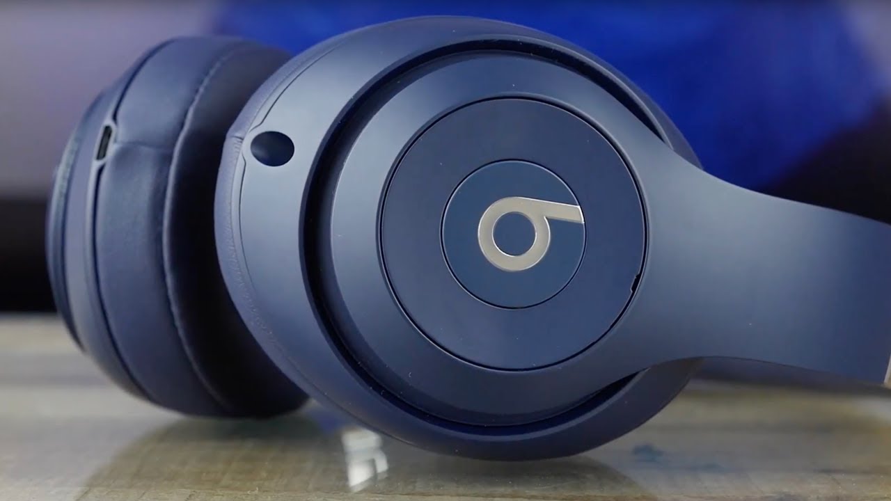 Наушники Beats Studio 3 Wireless Over-Ear (Matte Black) MQ562ZMA video preview