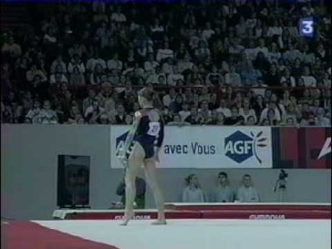 Oana Petrovschi 2002 French International Floor