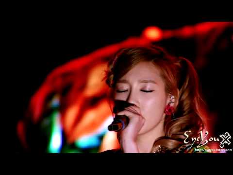 [FanCam] SNSD TaeTiSeo - TaeYeon "Baby Step" 2012/05/25
