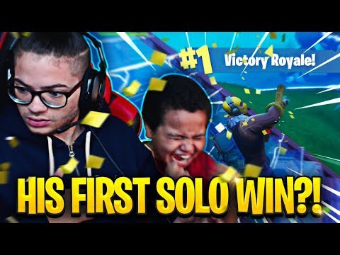 MY 9 YEAR OLD LITTLE BROTHER FINALLY WINS HIS FIRST SOLO GAME OMG! (MUST SEE) FORTNITE BATTLE ROYALE Video