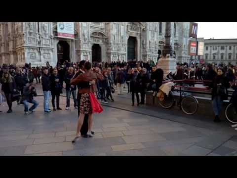 Enrique Macana & Cristina Elizabeth in Milano