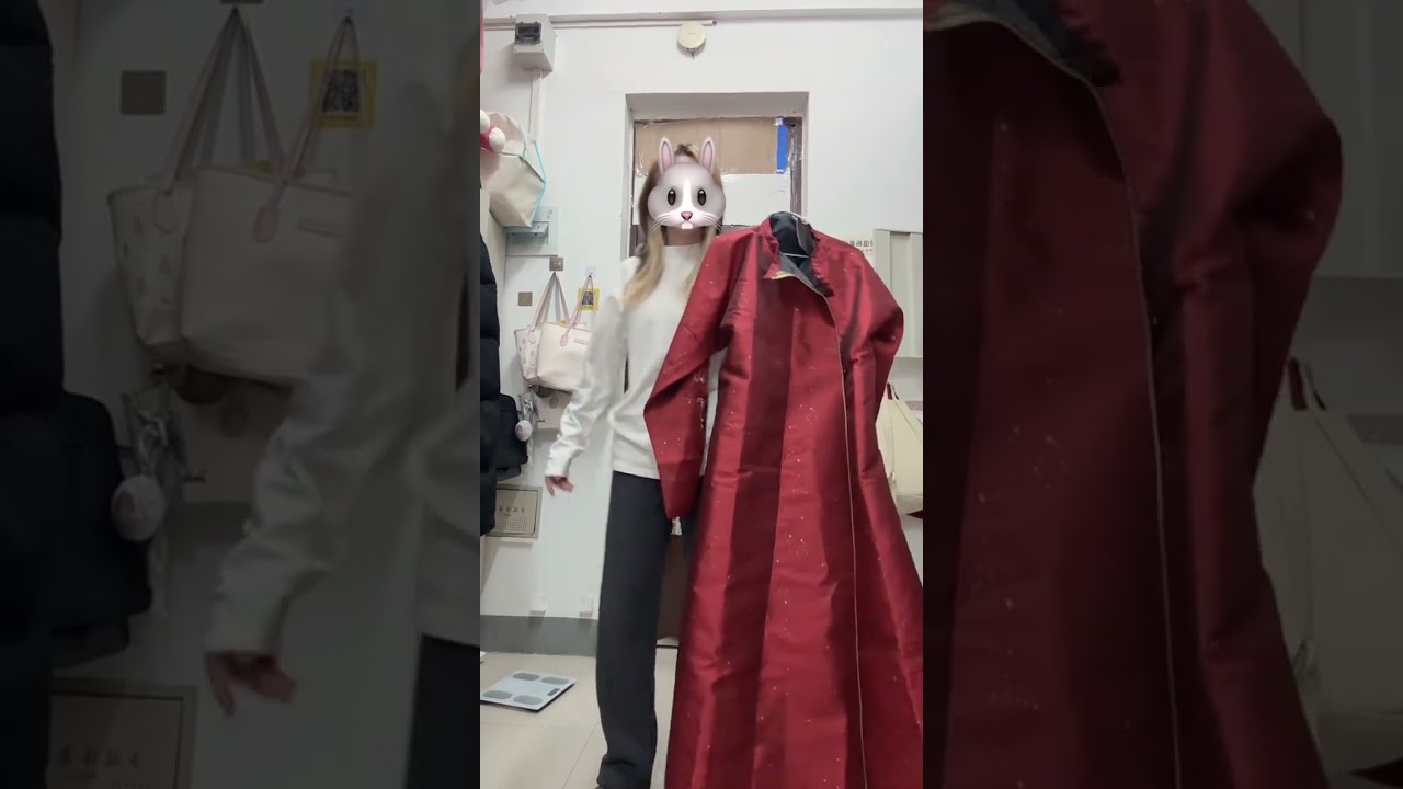 Red Hanfu Try-On Reveal 🔴 | Deep Crimson Warrior Robe | Chinese Traditional Fashion 2025