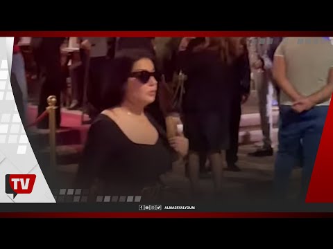 نبيلة عبيد وسمية الخشاب ونخبة من الفنانين والشخصيات العامة في عزاء الراحل سمير صبري