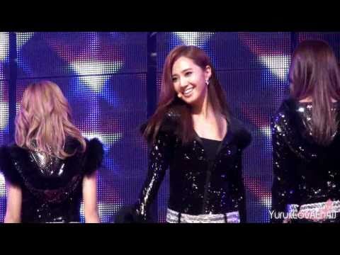 [Fancam] SNSD :: 110120 20th SMA - Intro + Run Devil Run [Yuri] by Yurui(LovAEnAi)