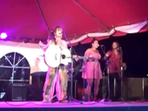 iNDRANi LIVE at Holetown Festival (