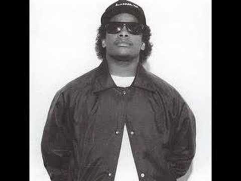 Eazy E sippin' on a 40