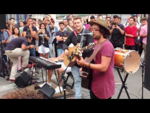 Hear me Now - Alok & Bruno Martini Feat Zeeba (ao vivo na Av. Paulista)