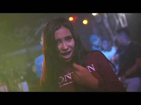 Mc Chris Boladão e Mc Kelly e Dj Lucas Mpc  - Novinho Vem Pra cá Clip