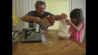 preview picture of video 'Angle Food Ice Cream Roll - How To Make'