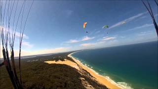 preview picture of video 'Paragliding at Rainbow Beach on 10112014'