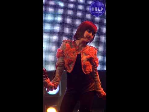 [Cam HD] 110205 T-ara Boram - Why Are You Being Like This + Interview (All) @ Oak Valley [5]