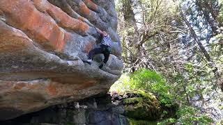 Video thumbnail of Feel the Moment, V7. Cascade