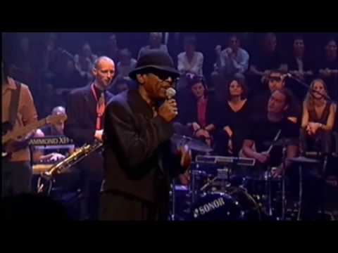 Leon Ware - Sumthin' Sumthin' (Live in Amsterdam, 2001)