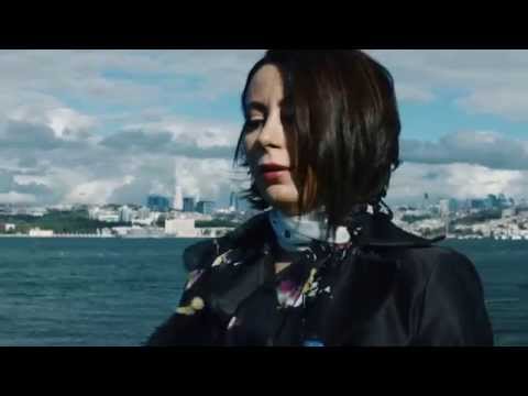 download lagu mp3 mp4 Kaç Kere Sever Insan Indir, download lagu Kaç Kere Sever Insan Indir gratis, unduh video klip Download Kaç Kere Sever Insan Indir Mp3 dan Mp4 Viral Gratis