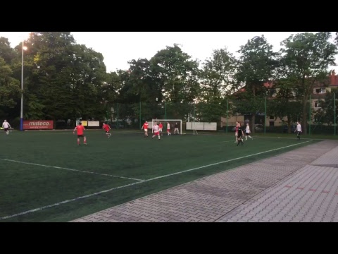 07.05 Anonymous (czerwone) - Huberto Łazy (białe)