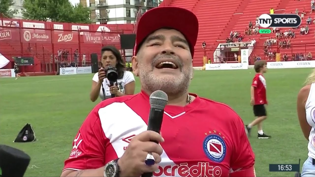 Diego Maradona: Hay muchos que hablan y no saben cuánto pesa la Copa del Mundo