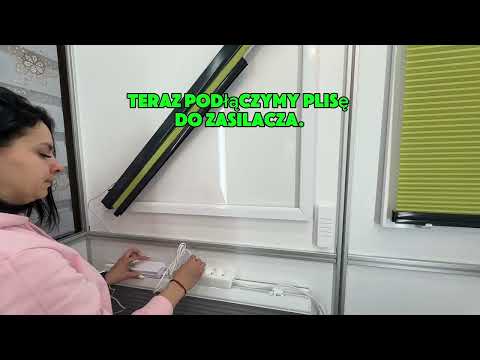 Elektryczna plisa do trójkątnych okien z napędem silnikowym. AE 45 montaż