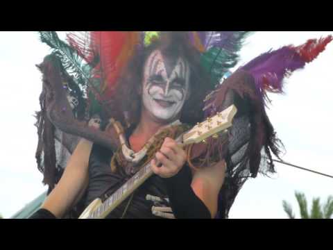 Bag Of Donuts at Oyster Fest 2016-06-05 QUEEN TRIBUTE
