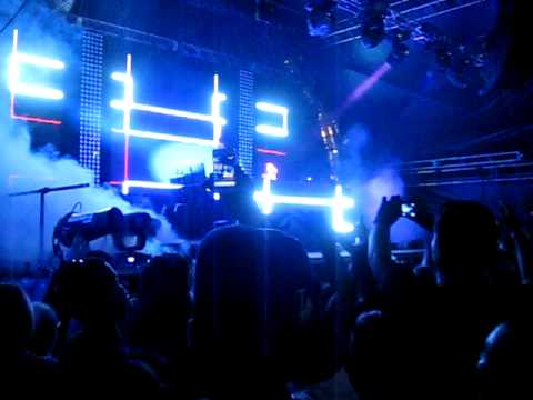 Steve angello Governors Island 8-20-2011