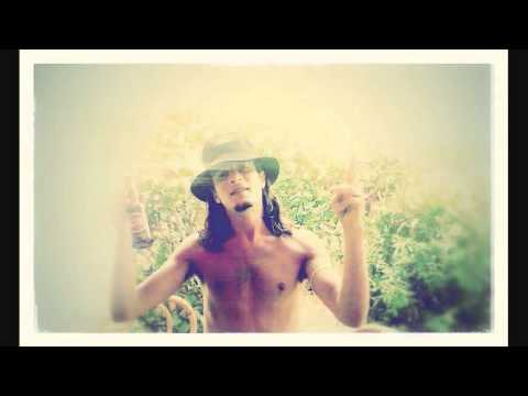 Revo.T (69M&M) -  Mar De Rosas (prod.  Kapas) 2015