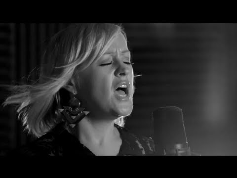 Alice Russell - I Loved You (Acoustic)