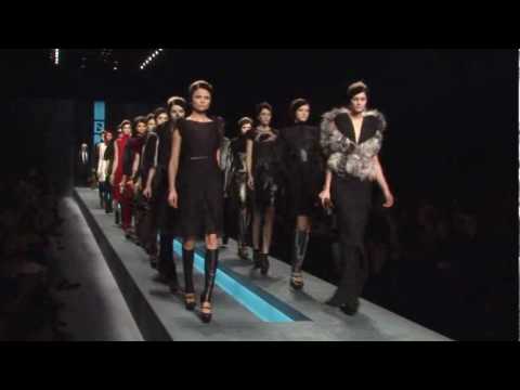 Fendi. Desfile en Milan. Temporada Otoño/Invierno 09-10