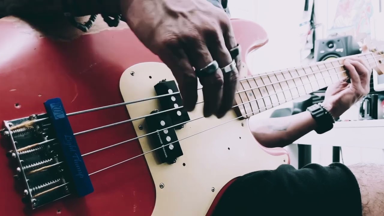 Promotional video thumbnail 3 for Bass Player
