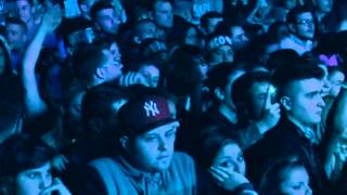Franco Ricciardi - Malammore. Ft NTO' - 18 ( Live Palapartenope - MixTape Tour) 2012
