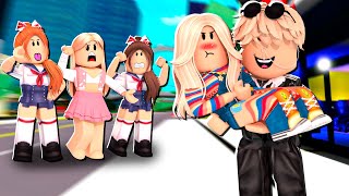 A Fan Caught My K-Pop Idol Cousin - Brookhaven Roblox Story