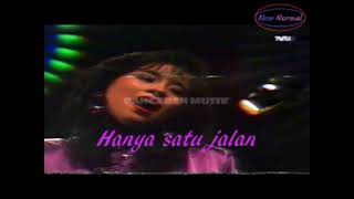 Download lagu Tio Fanta Tiada Nama Seindah Namamu Video Lirik mp3 Download lagu Tio Fanta Tiada Nama Seindah Namamu Video Lirik mp3
